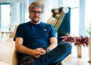 El marketing impulsado por IA da un paso más: Análisis, informes y estrategia desde ChatGPT