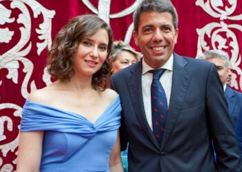 YA SABEMOS QUIÉN MATÓ A JFK: ISABEL DÍAZ AYUSO Y MAZÓN