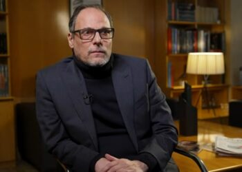 ‘El País’ entra en la puja digital después de liderar diciembre