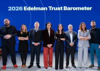 El 75 % de los españoles se muestra reticente a confiar en quienes piensan diferente