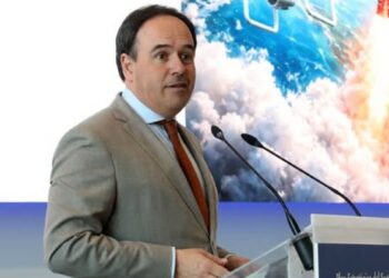 Juanfran Pérez Llorca reivindica el papel estratégico de la Comunitat Valenciana en el desarrollo de la industria aeroespacial europea