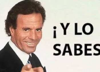 Julio Iglesias le complica la vida al clan Escolar en plena campaña a favor de Gabriel Rufián