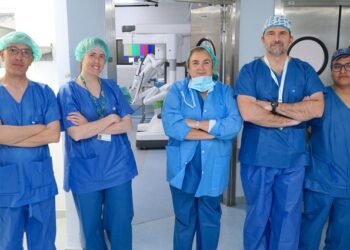 El Hospital Universitario La Luz realiza su primera cirugía torácica con el robot Da Vinci Xi